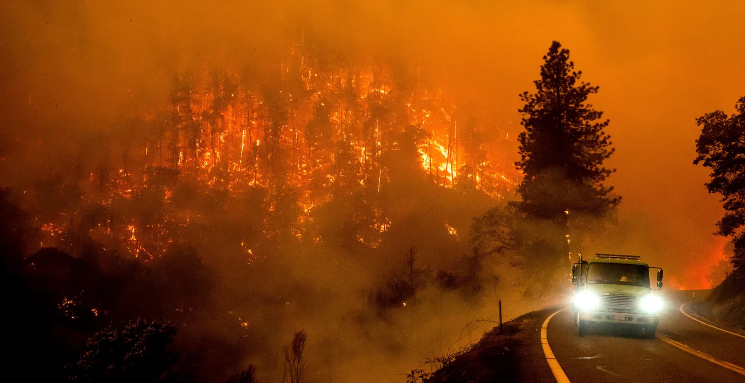 28 Disastrous Photos of the California Wildfires